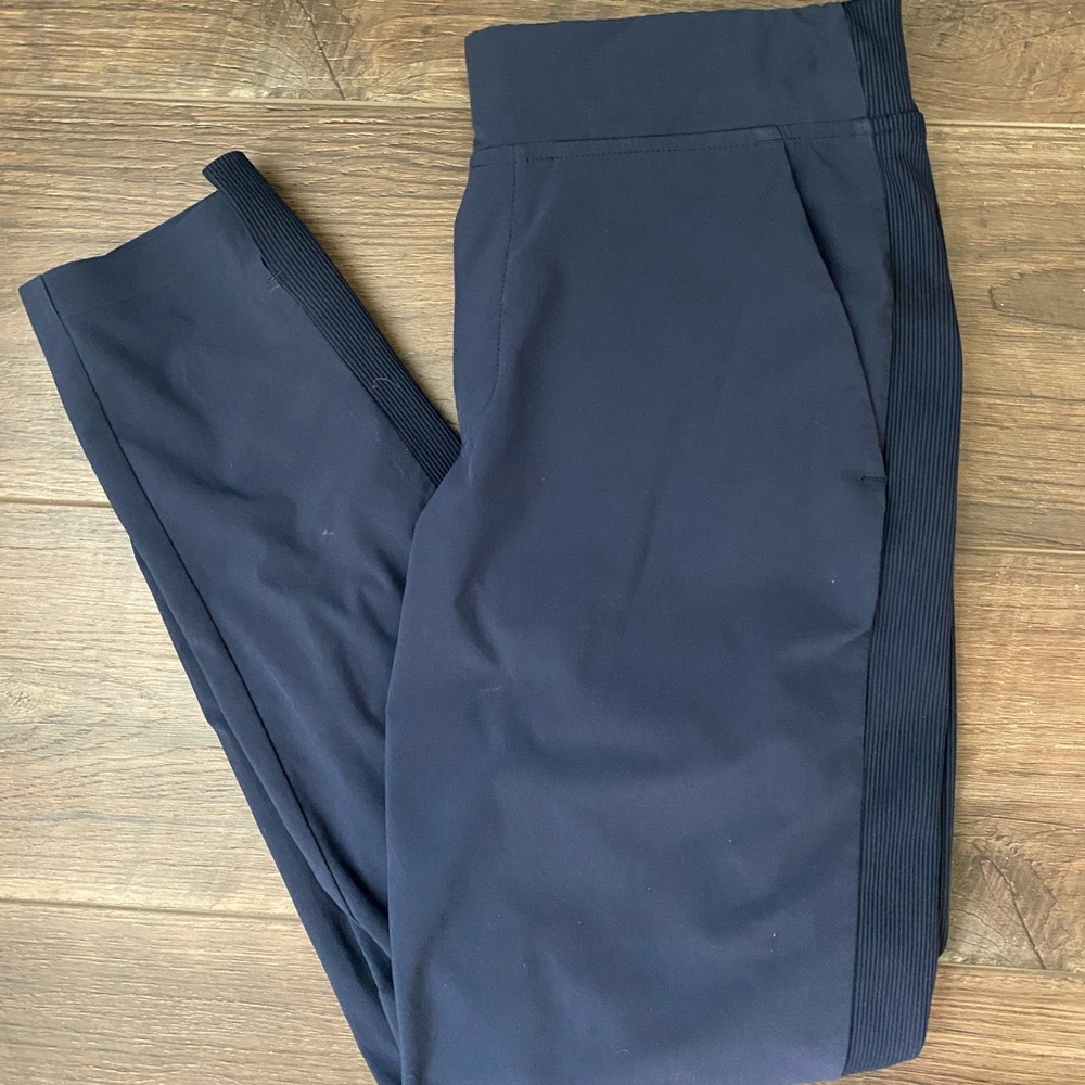 Athleta brooklyn ankle pant Sz 2 - EUC